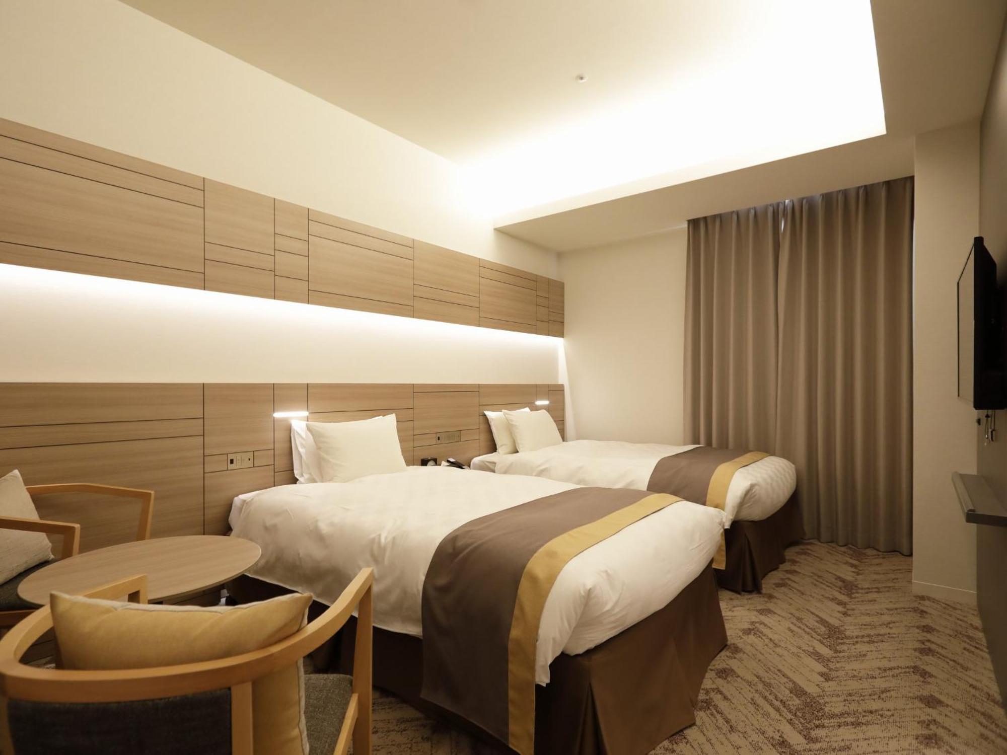 Nihon Seinenkan Hotel Токио Екстериор снимка
