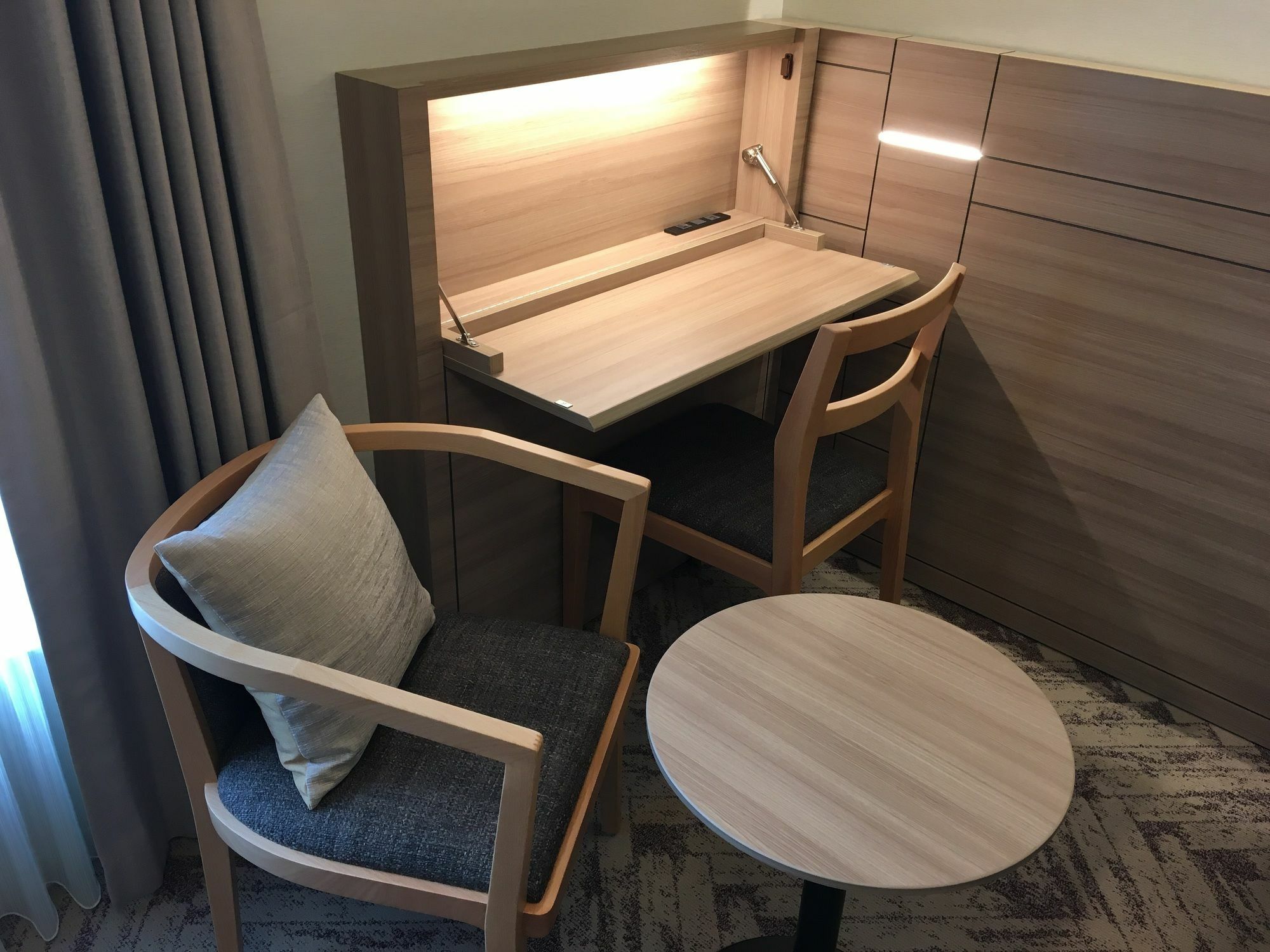 Nihon Seinenkan Hotel Токио Екстериор снимка