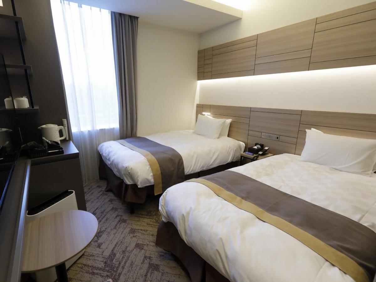 Nihon Seinenkan Hotel Токио Екстериор снимка